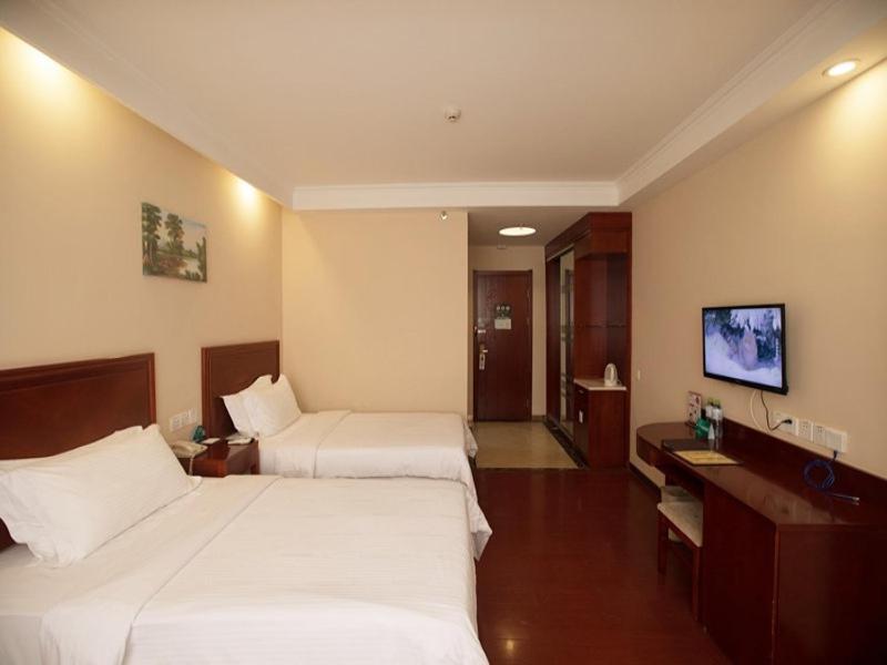 Greentree Inn Hainan Haikou East Train Station East Fengxiang Road Business Hotel Zewnętrze zdjęcie
