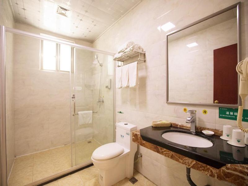 Greentree Inn Hainan Haikou East Train Station East Fengxiang Road Business Hotel Zewnętrze zdjęcie