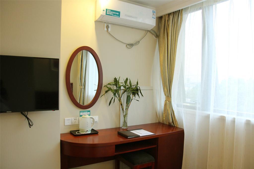 Greentree Inn Hainan Haikou East Train Station East Fengxiang Road Business Hotel Zewnętrze zdjęcie